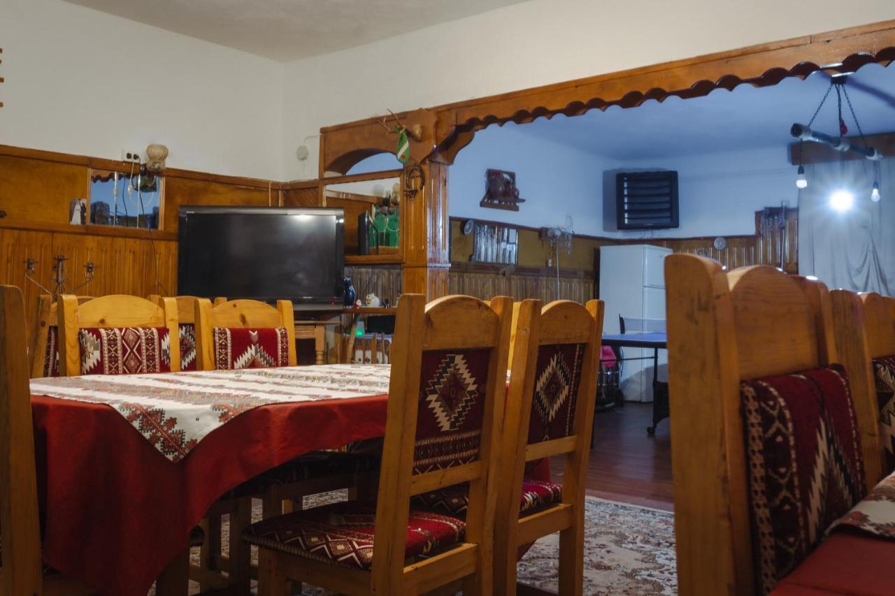 Surasul Muntelui Apartment Dragoslavele Luaran gambar